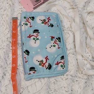 2837 Snowman Pattern Smart Phone Crossbody Zippered Wallet Bag